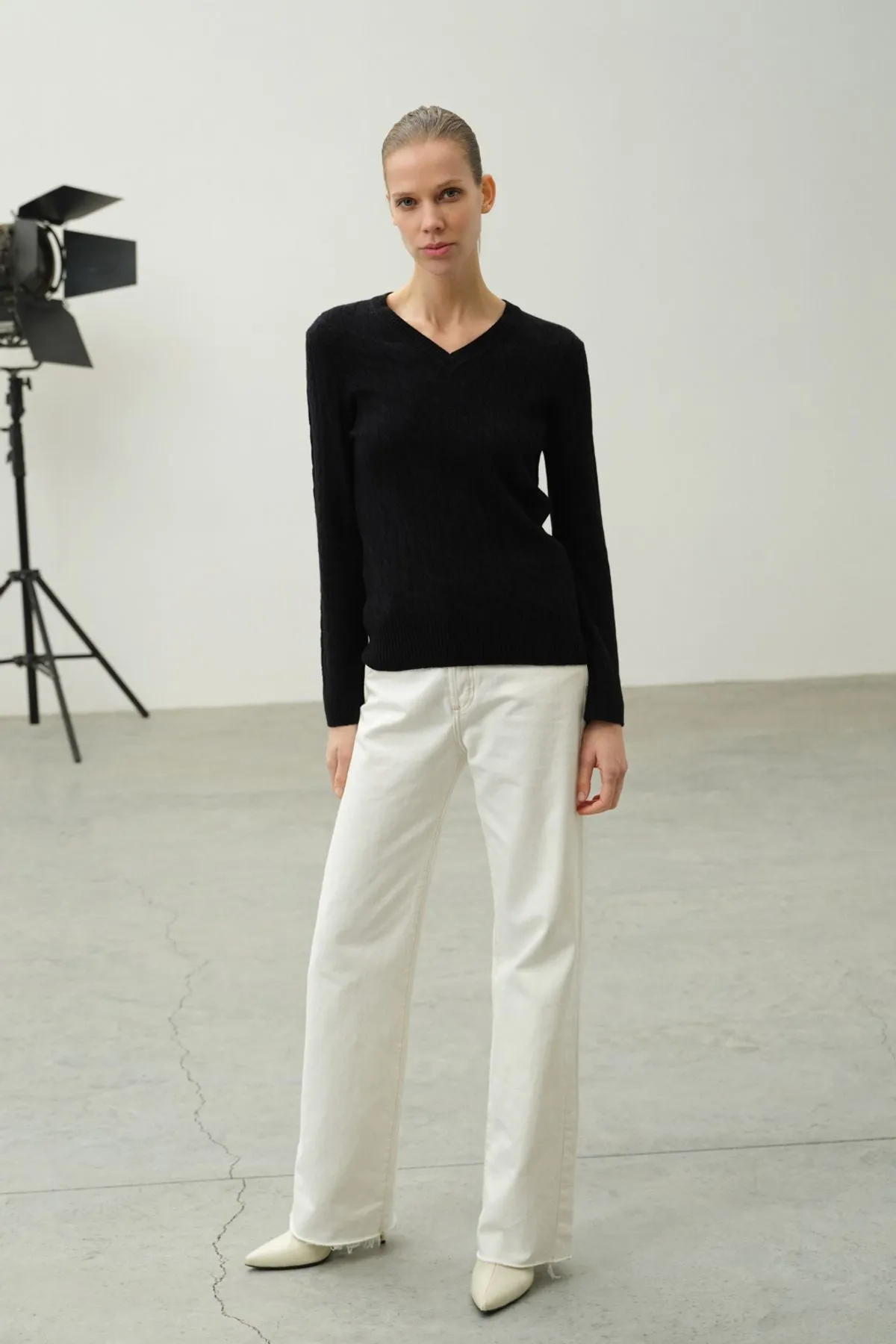 Black Cashmere and Wool Amelia Women's Sweater