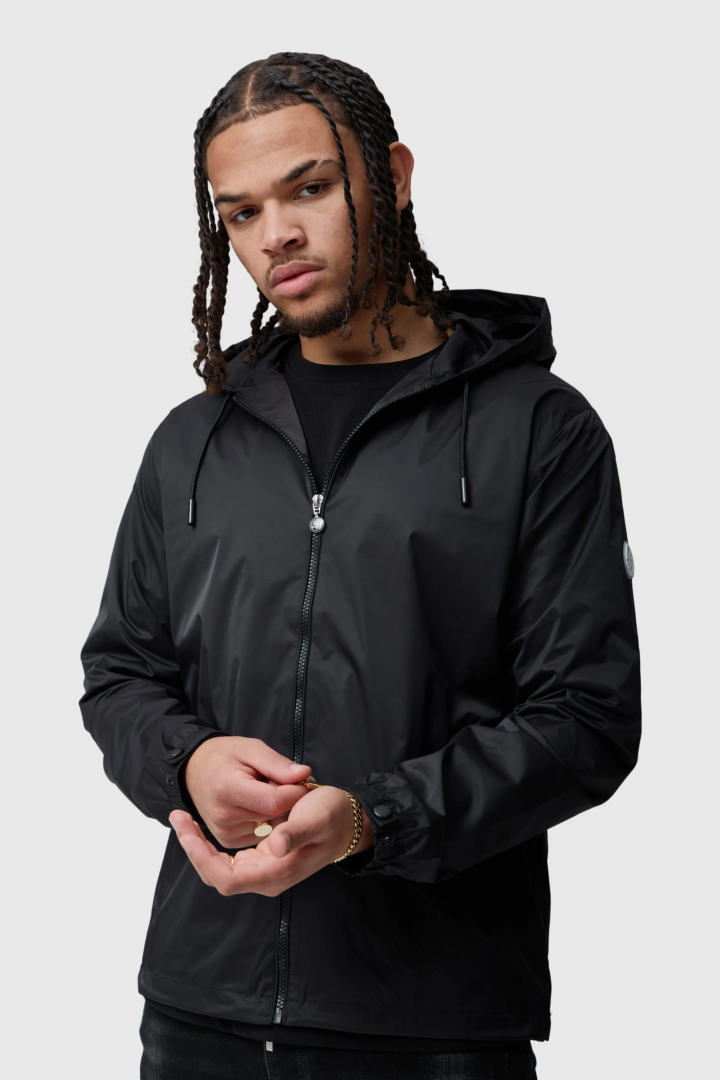CIRCA WINDBREAKER - BLACK
