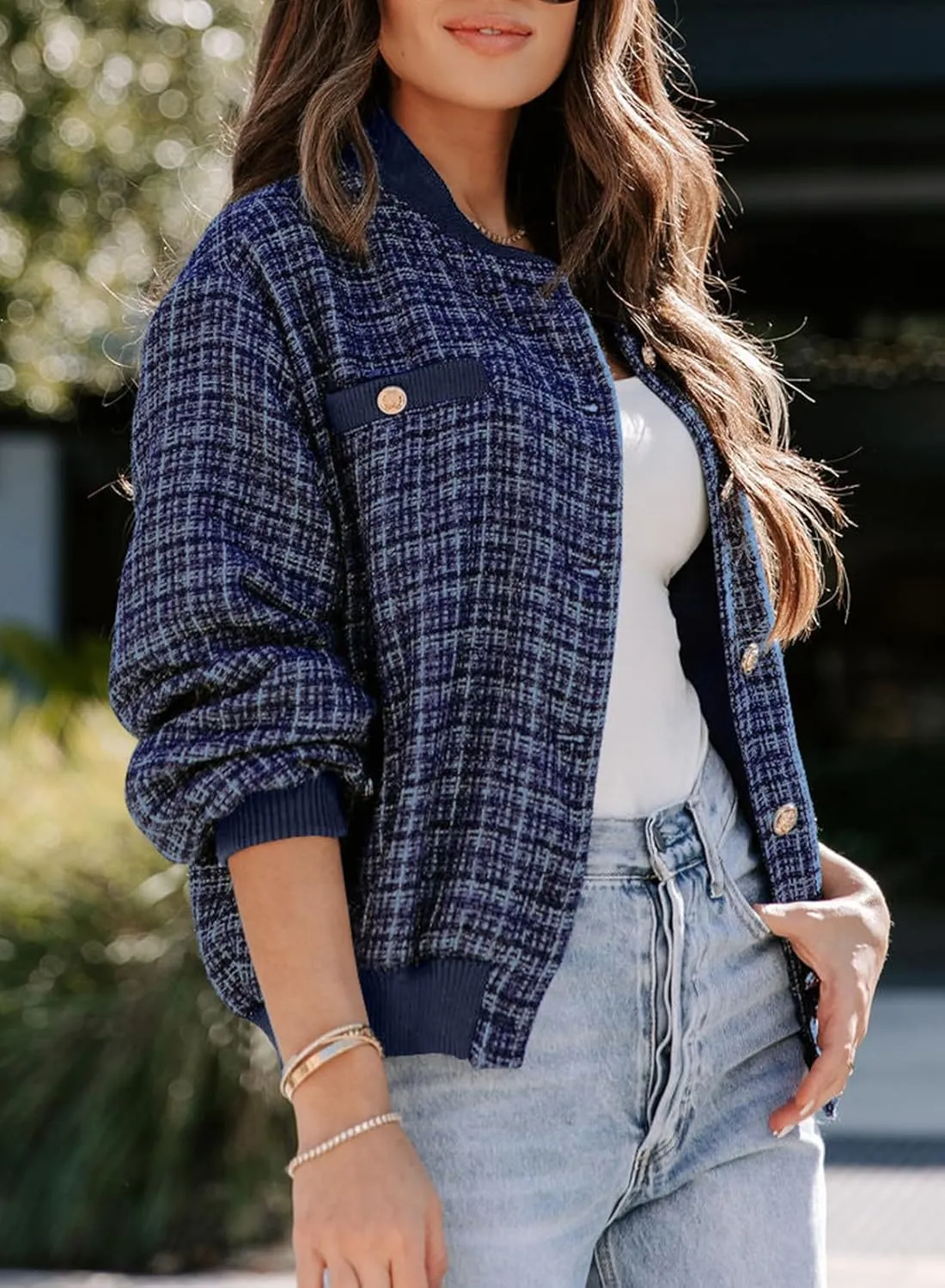 EVALESS Fashion Jacket for Women 2024 Fall Winter Trendy Button Short Shacket Long Sleeve Plaid Cropped Jackets