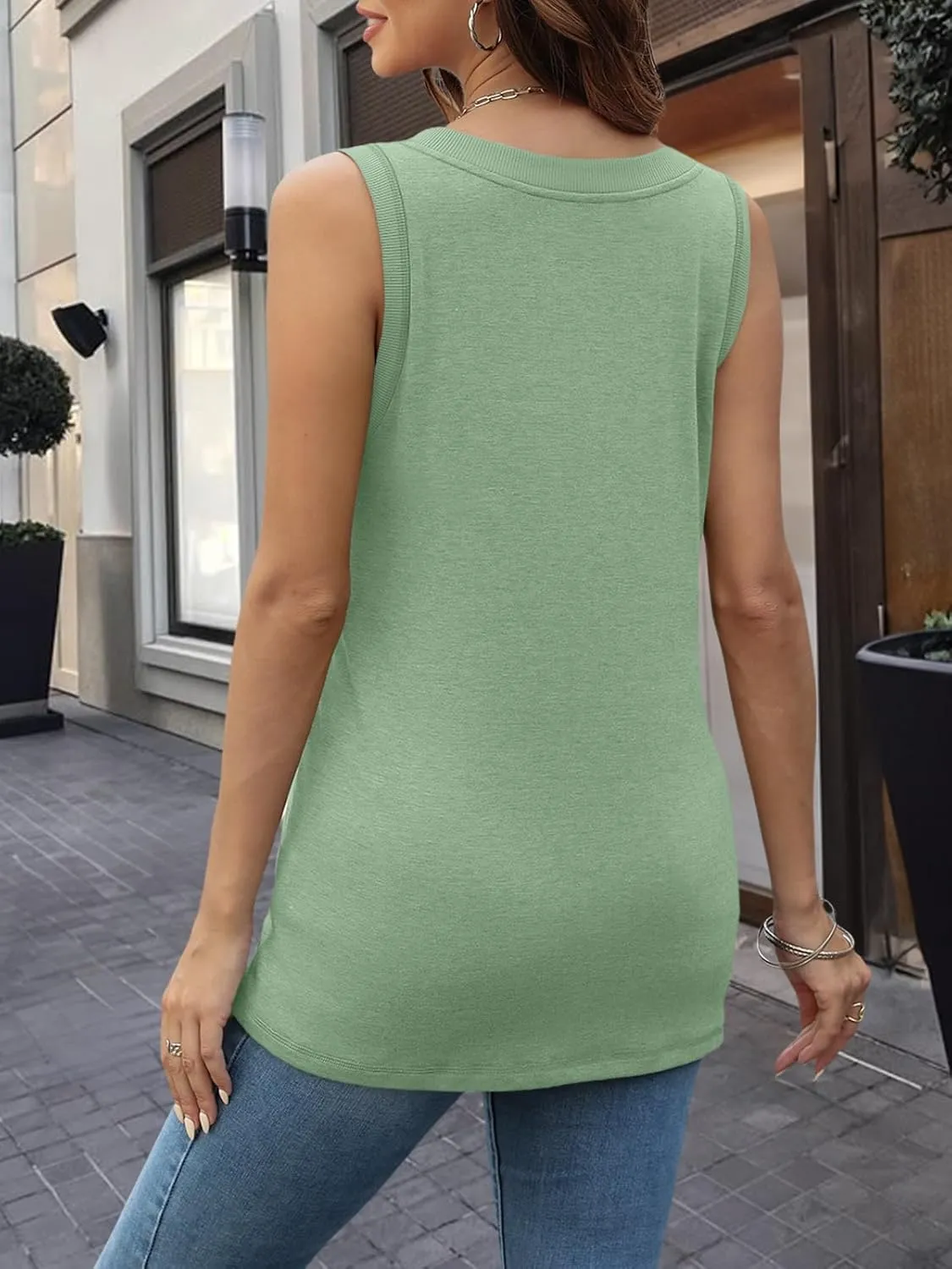 LILLUSORY Women Tank Tops 2025 V Neck Sleeveless Summer Top Casual Dressy Shirts Trendy Outfits Fashion Clothes