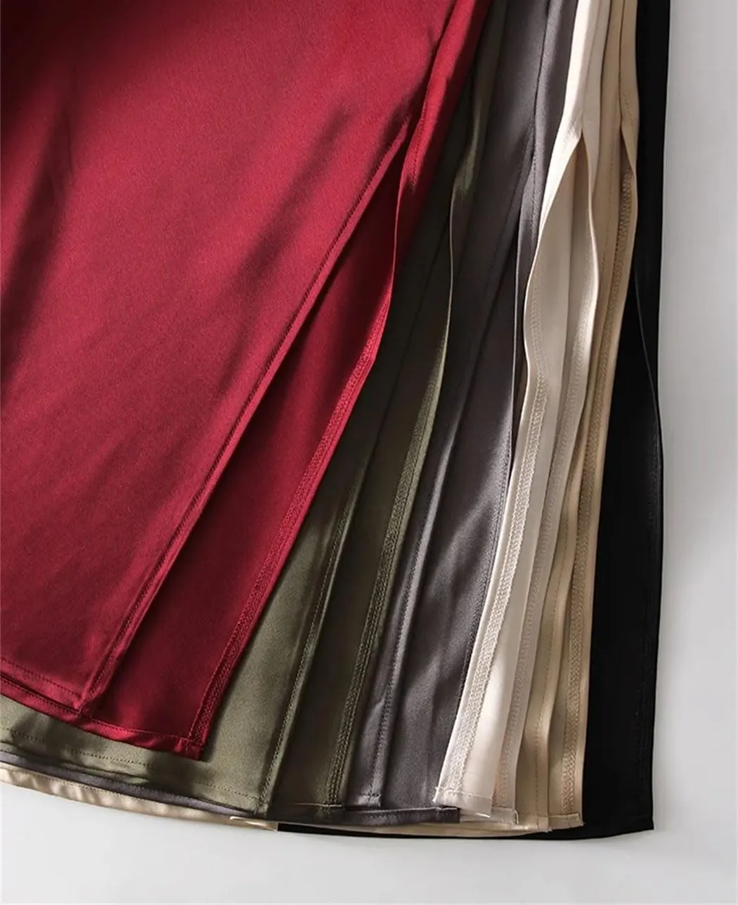 Office Midi Skirts for Women High Waist Elegant Silk Skirt Solid Color Satin Skirt with Slit On The Side