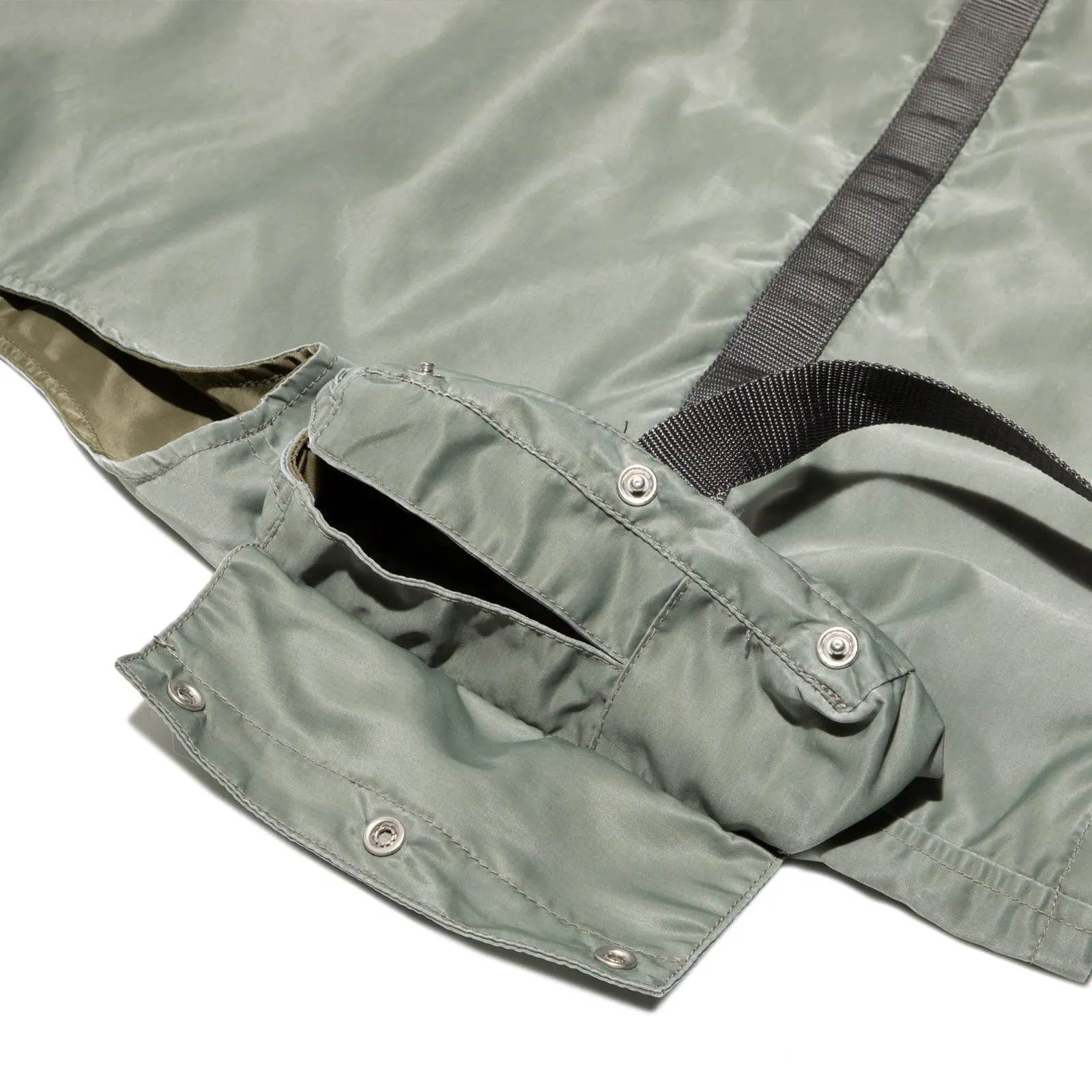 RADIO . MOD / N-VEST