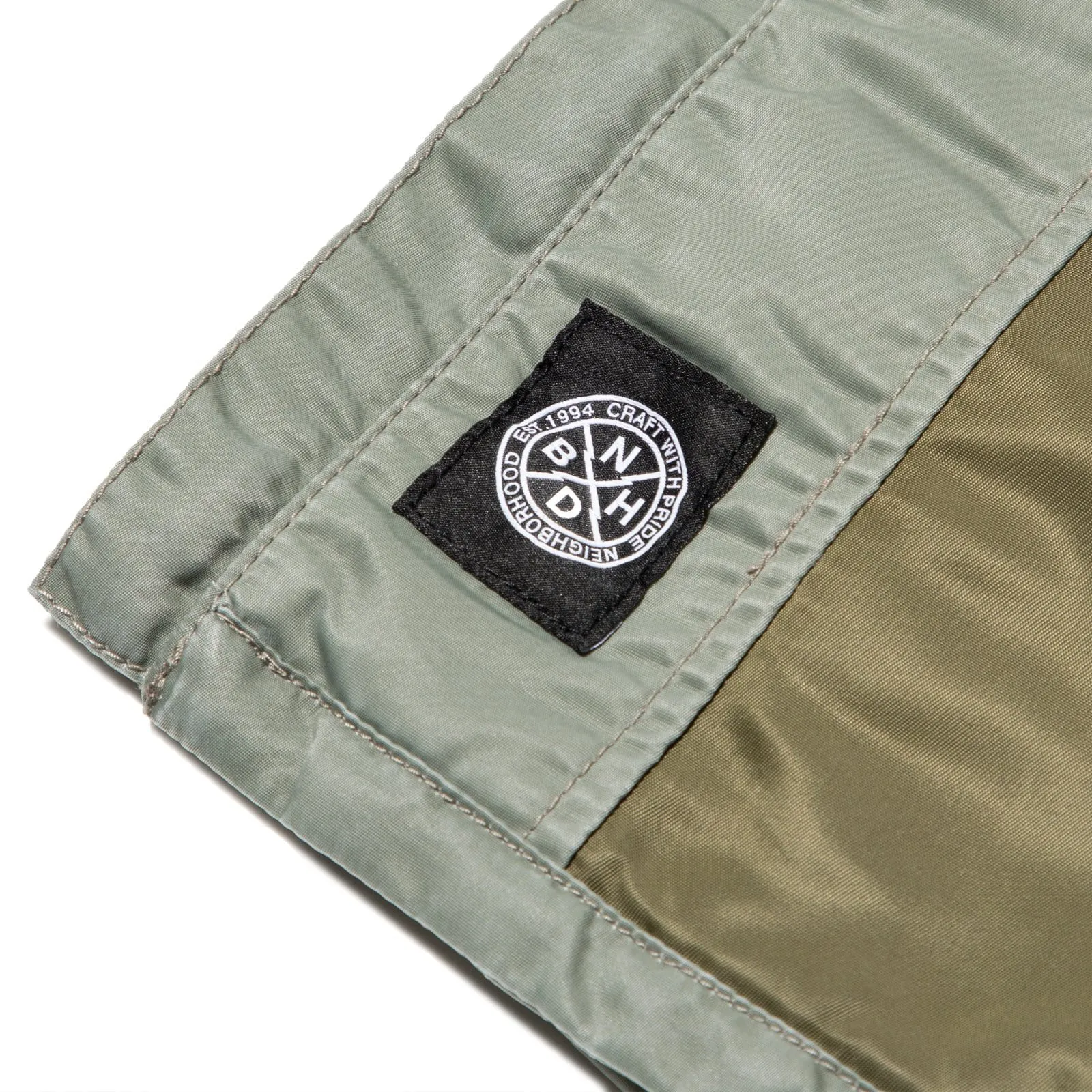 RADIO . MOD / N-VEST