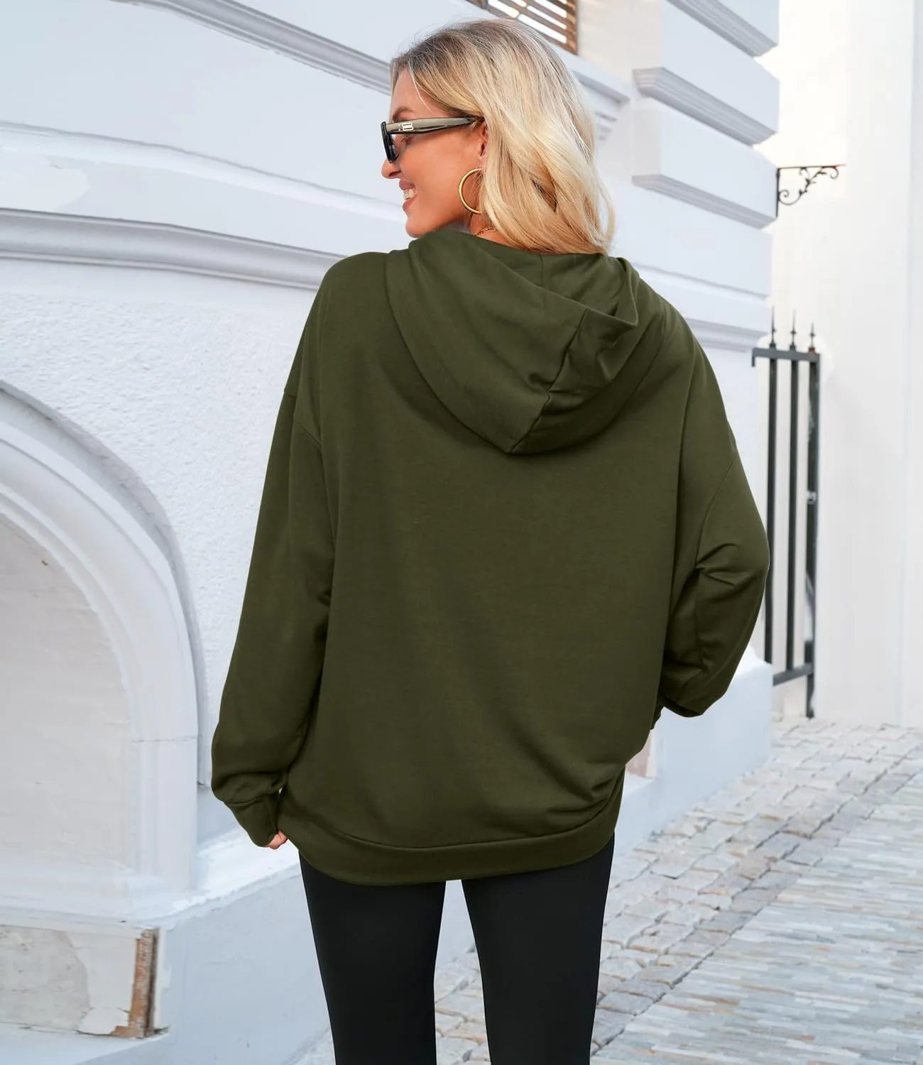 Womens Oversized Hoodies Long Sleeve Sweatshirts Drop Shoulder Pullover Shirts Top Fall Outfits with Pocket