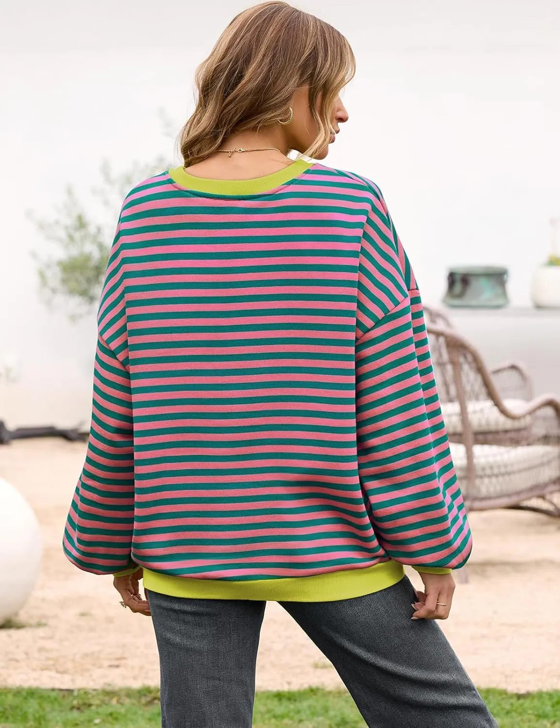Women's Oversized Striped Crewneck Sweatshirt Color Block Long Sleeve Crew Neck Pullover Tops.